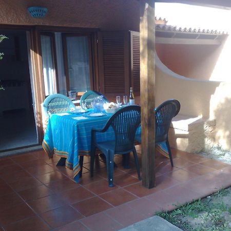 Residence La Pineta Budoni Bagian luar foto