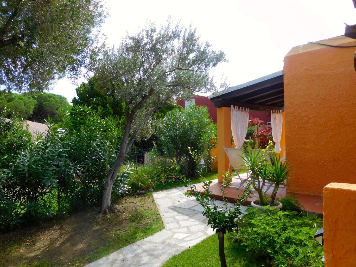 Residence La Pineta Budoni Bagian luar foto