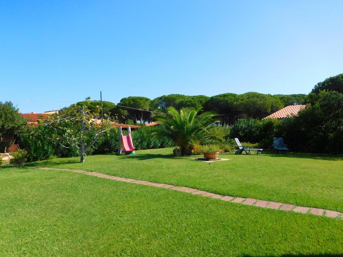 Residence La Pineta Budoni Bagian luar foto
